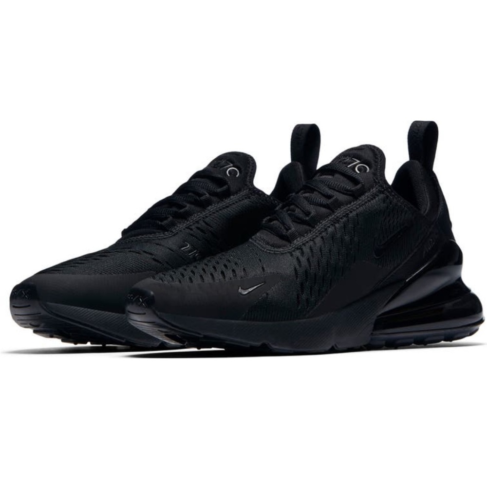 Nike Airmax 270 Sneakers (Great condition)